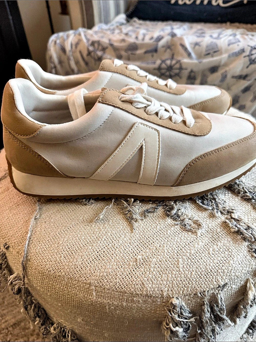 MIA Vesta Sneaker Women's White & Brown US 8